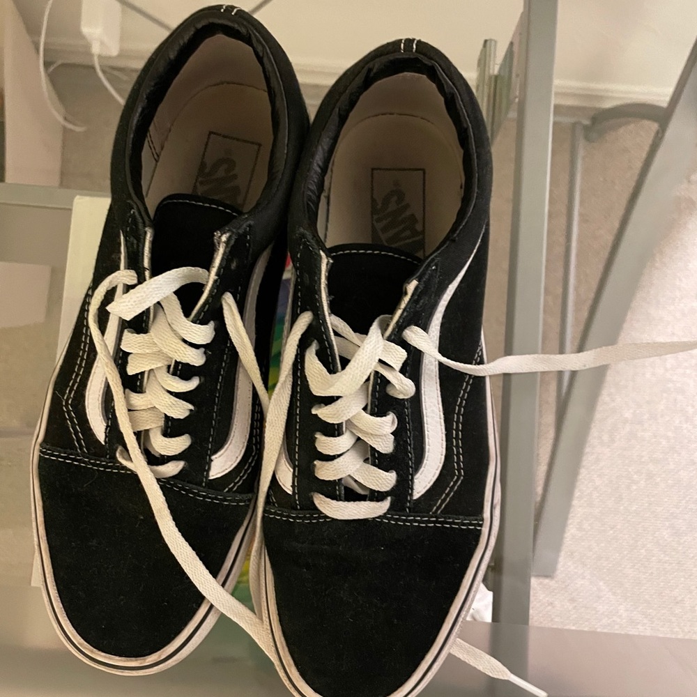 black vans